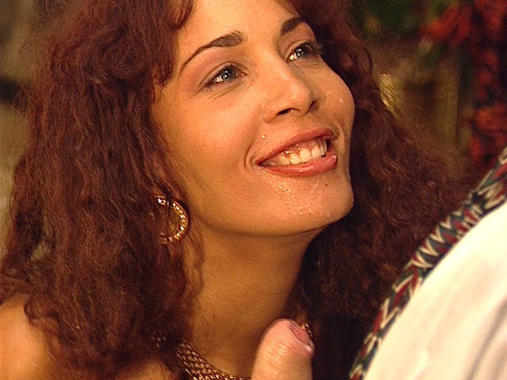 Ambar Knows How Is the Perfect Blowjob